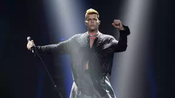 El sobrino de Ricky Martin dejará de acusarlo de violencia familiar El sobrino de Ricky Martin dejará de acusarlo de violencia familiar