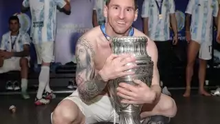 Messi es inmortalizado en la piel de un sin número de fanáticos tras convertirse en leyenda del futbol