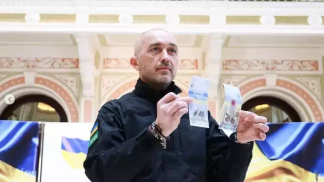 El Banco Nacional de Ucrania pondrá en circulación 300 unidades del nuevo billete de 20 grivnas