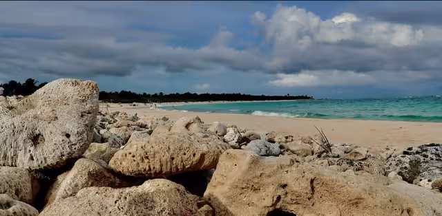 Esta playa tiene una vista bellísima