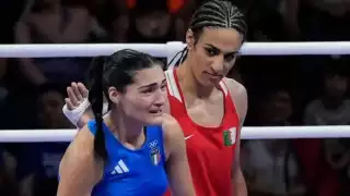 El momento del fuerte golpe tras  46 segundos de pelea