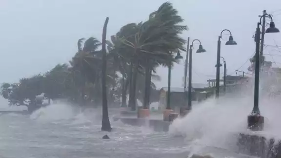 El cordonazo de la Santa Cruz viene acompañado de rachas de viento de hasta 100 kilómetros por hora