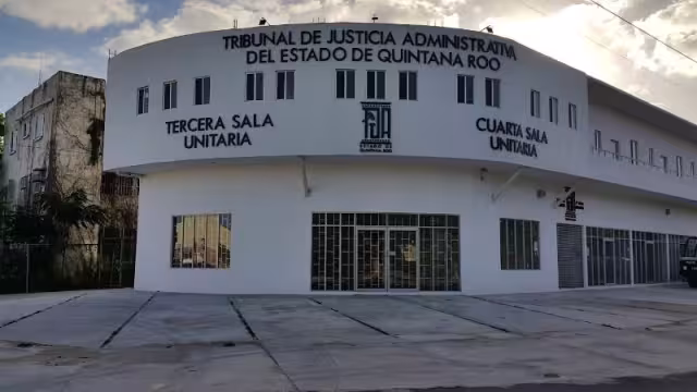 El inmueble está localizado en la ciudad de Cancún, y según el propietario, hay irregularidades en el contrato de arrendamiento.