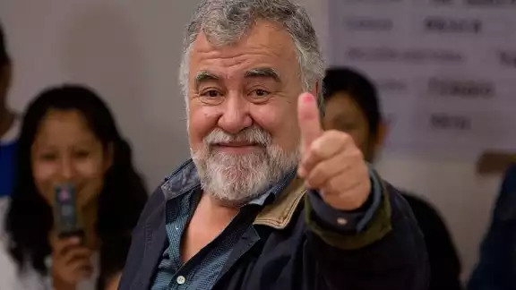 Alejandro Encinas renuncia a subsecretaría de Gobernación