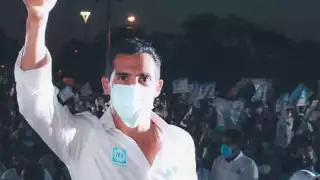 Rommel Pacheco cierra campaña en el fraccionamiento Juan Pablo II, en Mérida