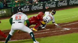 Leones de Yucatán pierden en el tercer juego ante El Águila de Veracruz