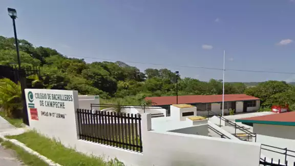 Un grupo de 'packs' en el Colegio de Bachilleres plantel Lerma fue denunciado en redes sociales Un grupo de 'packs' en el Colegio de Bachilleres plantel Lerma fue denunciado en redes sociales