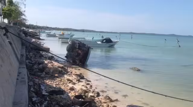 Denuncian desidia oficial en zona turística de Seybaplaya