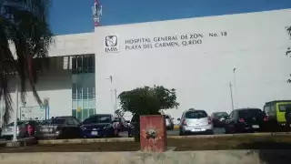 El joven fue trasladado al Hospital del IMSS de Playa del Carmen, donde perdió la vida debido a la caída que sufrió en una vivienda