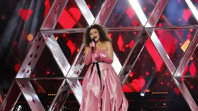 Cesia conquistó al público son su voz