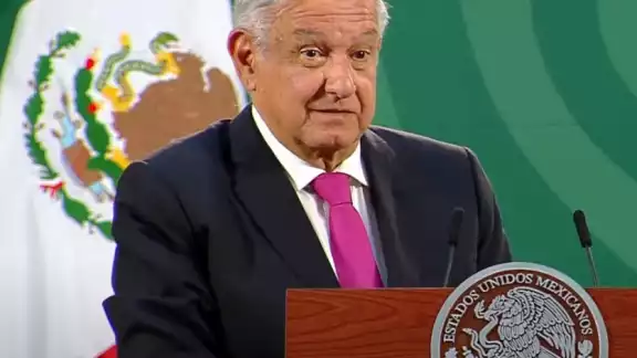 AMLO durante su conferencia de prensa AMLO durante su conferencia de prensa