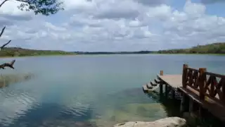 La belleza de la laguna combinado con la selva