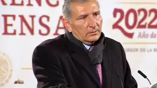 El secretario estuvo acompañado del Secretario de Salud, del Secretario de Relaciones Exteriores, así como de la Secretaria de Educación Pública