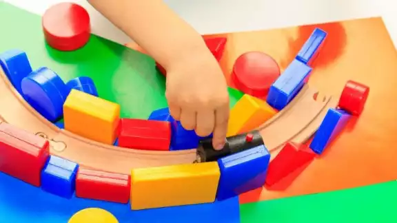 El índice de autismo en todas las regiones del mundo es alto y la falta de comprensión produce fuertes repercusiones sobre las personas El índice de autismo en todas las regiones del mundo es alto y la falta de comprensión produce fuertes repercusiones sobre las personas