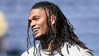 CeeDee Lamb se convierte en el segundo receptor mejor pagado de la NFL 