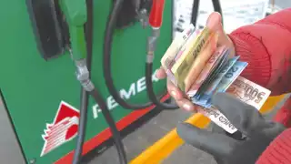 La Profeco exhorta a las gasolineras de todo México a bajar los precios de los combustibles