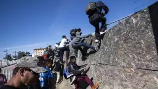 Biden busca legalizar a millones de indocumentados; Republicanos lo rechazan