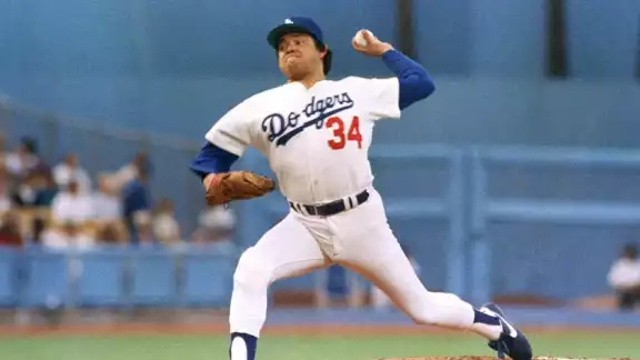 Hace 40 años empezó la Fernandomania en la MLB Hace 40 años empezó la Fernandomania en la MLB