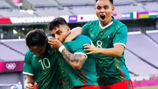 Goles de Alexis Vega,  Uriel Antona, Ulises Córdova y Eduardo Aguirre, pusieron a México en lo alto de la tabla del grupo