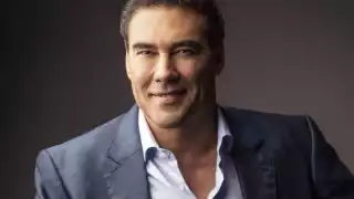 Hasta el momento, Eduardo Yáñez no ha confirmado que padezca Parkinson