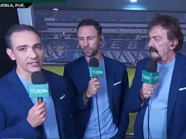 El equipo de TUDN responde a TV Azteca