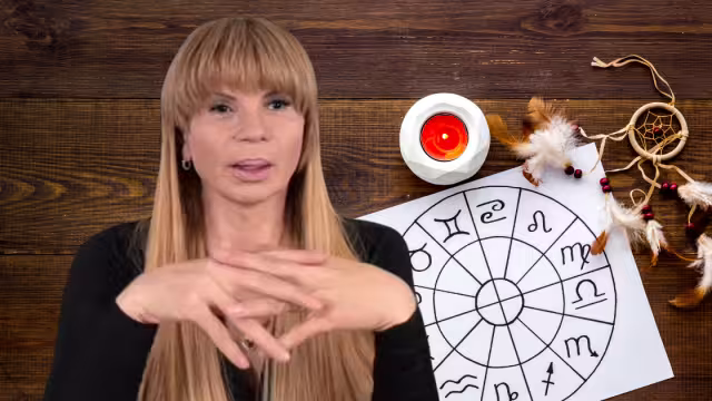 Mhoni Vidente te trae lo mejor para este día segun los astros