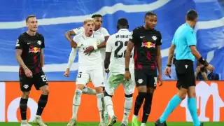 El equipo alemán recibirá a campeón de la competencia y están obligados a sacar la victoria