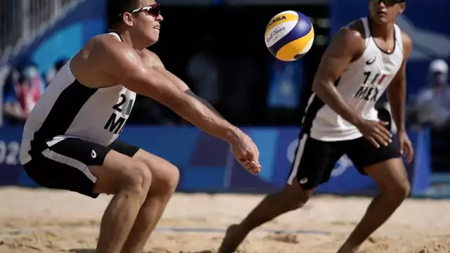 La dupla mexicana lograron vencer a Letonia, pero su táctica no logró vencer a Brasil