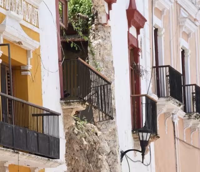 El INAH alerta por más casas en peligro de derrumbe en el Centro Histórico de Campeche