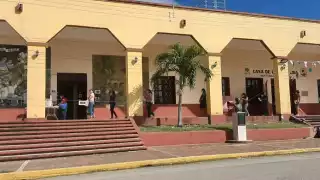 La obra muralista de 'El Raper' se encuentra en la Av. Javier Rojo Gómez, en una de las paredes de la Casa de la Cultura en Kantunilkín