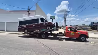 Caos en Champotón: Transportistas suspenden servicio y esconden unidades por operativo de la Artec