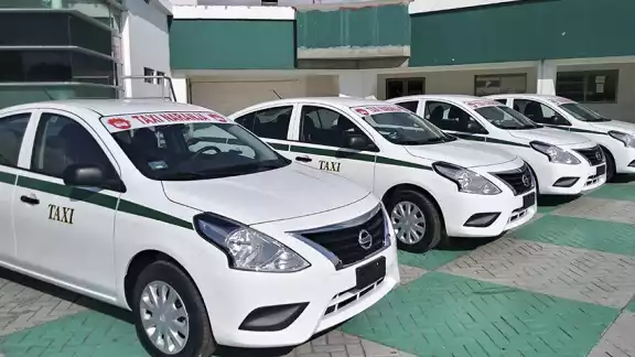 El taxista fue llevado al Semefo de Cancún donde le realizarán las diligencias para determinar la causa de su muerte El taxista fue llevado al Semefo de Cancún donde le realizarán las diligencias para determinar la causa de su muerte