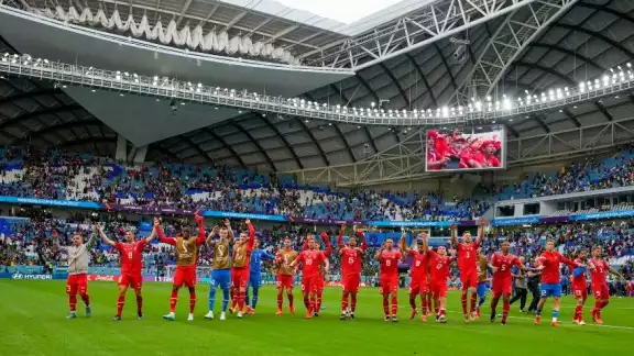 Breel nació en Camerún, pero se mudó a Europa a los cinco años y hoy le anota a su país natal; no lo celebró
