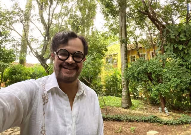 El terreno tiene 48 metros de frente y 100 de fondo, es decir, un terrenos de 4 mil 800 metros cuadrados