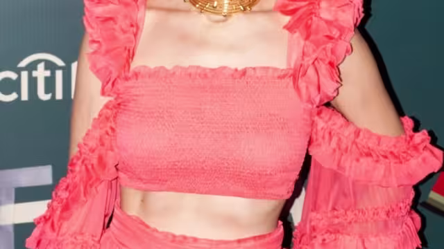 Sandra Echeverría interpretará a María Félix en la bioserie que se prepara de la icónica actriz.