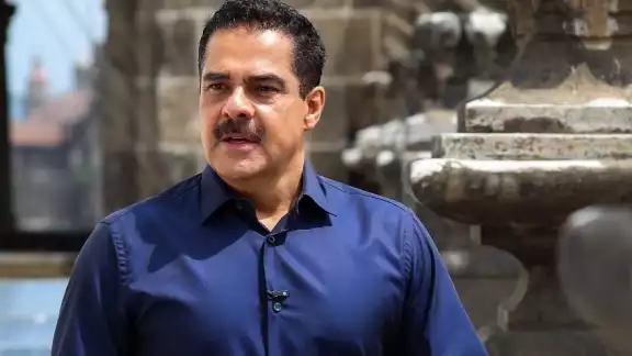 Usuarios de Twitter destacaron el parecido de Javier Alatorre con Nicolás Maduro Usuarios de Twitter destacaron el parecido de Javier Alatorre con Nicolás Maduro