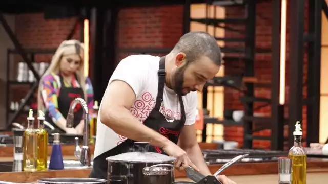 El experto en temas del espectáculo destapó los nombres de sus favoritos para llegar a la final del reality show