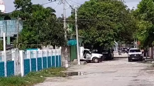 Al lugar llegaron elementos de la policía municipal y elementos de la Fiscalía General del Estado