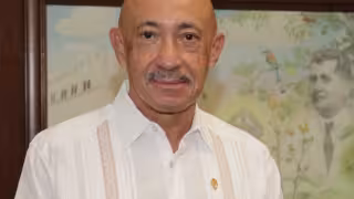 José de Jesús Williams ha sido acusado de intervenir en el proceso de buscar a su sucesor en la UADY