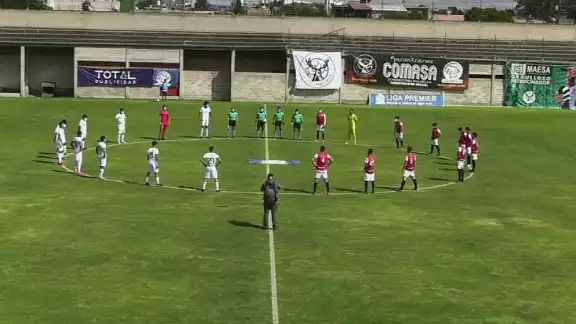 Ya están en la cancha para jugar Ya están en la cancha para jugar