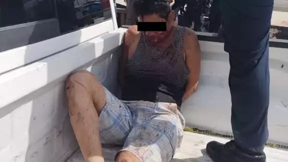 El hombre fue detenido por las autoridades