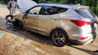 La mujer identificada como Paola N de 28 años de edad sufrió un probable traumatismo abdominal