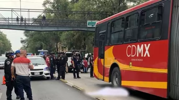 La mujer de unos 40 años murió de manera instantánea