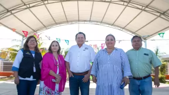 Al evento asistió el representante de la SEP federal en el Estado Al evento asistió el representante de la SEP federal en el Estado