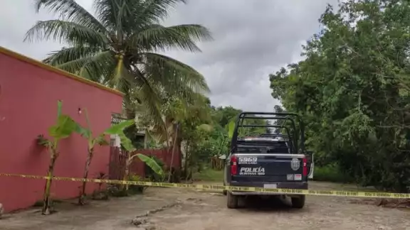 Los vehículos serían llevados a la FGE en donde permanecerán hasta que se demuestre su lícita procedencia Los vehículos serían llevados a la FGE en donde permanecerán hasta que se demuestre su lícita procedencia
