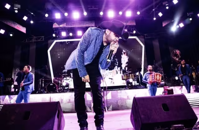 Gerardo Ortiz es uno de los artistas que cancelaron su concierto en Mérida