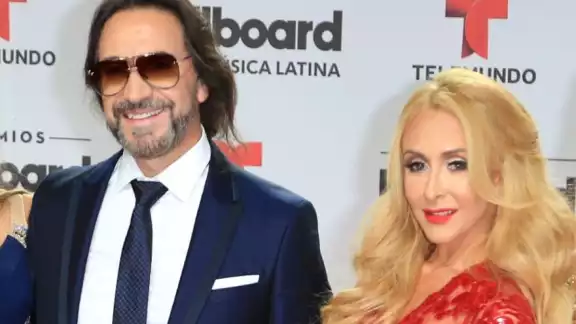 Marco Antonio Solís “El Buki” confirmó que habrá una serie de su vida, ya que considera que pudiera ser una motivación para los jóvenes que desean cumplir sus sueños