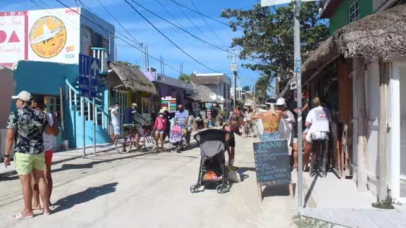 Hay aglomeraciones en las calles