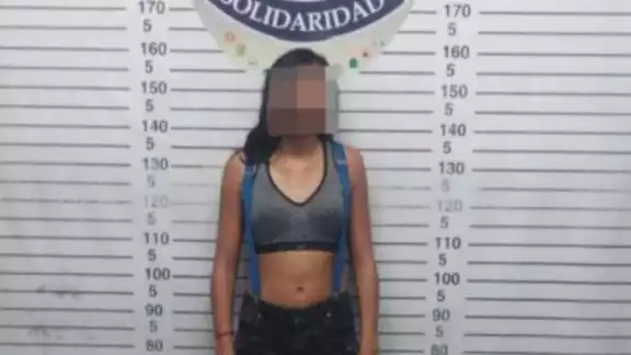 La mujer portaba marihuana en cigarro y en 10 bolsitas