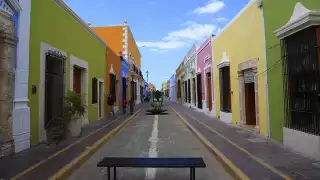 Campeche destaca por sus hermosas calles, sus murallas y el malecón
